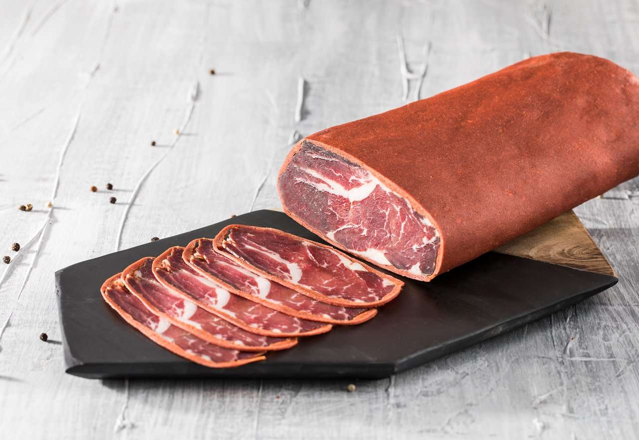 5012* PASTIRMA KG