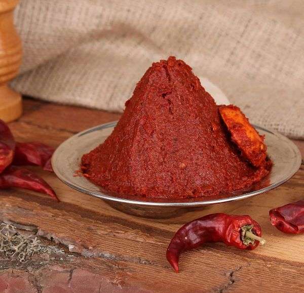 Yöresel Biber Salçası KG